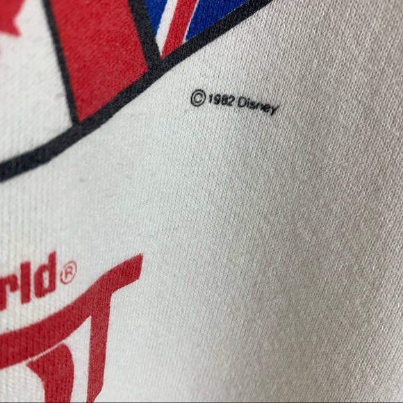 Vintage 1982 Mickey Mouse sweatshirt - Picture 3 of 13